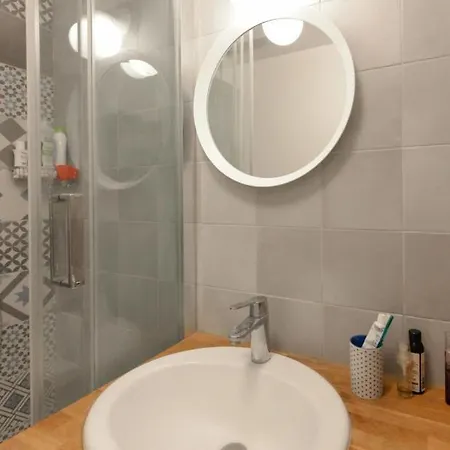 Bright Flat Near Buttes Chaumont Lejlighed *