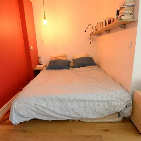 Bright Flat Near Buttes Chaumont Lejlighed