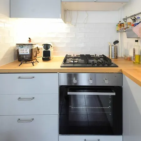 Bright Flat Near Buttes Chaumont *