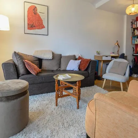 Bright Flat Near Buttes Chaumont Lejlighed